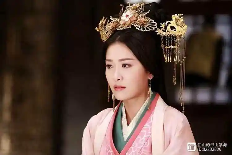 有位富人家的女儿刚失去了丈夫,就请求自己家的门客给他推荐一个好