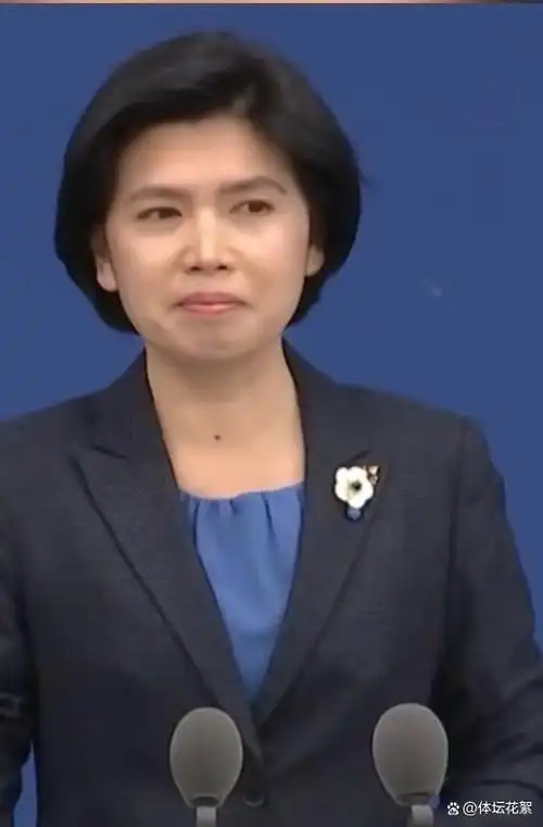 国台办发言人朱凤莲"笑了"
