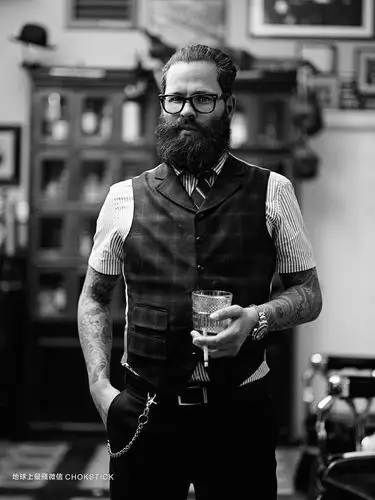 不想被搞成大悲头,你应该让发型师看看这个