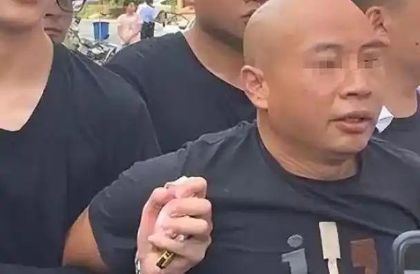 回顾:曾春亮被判死刑,家属为他争取到最后一刻,注射前表情镇定