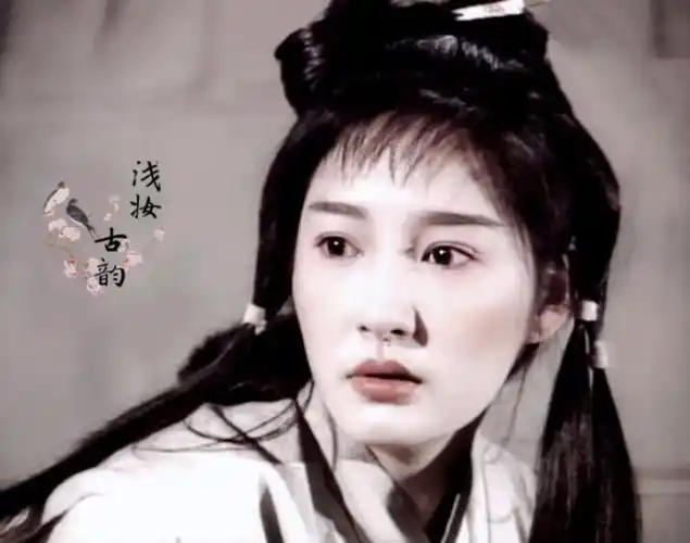 "李莫愁"雪梨56岁生日,吹蜡烛感动到哭,生下一儿一女却一直单身