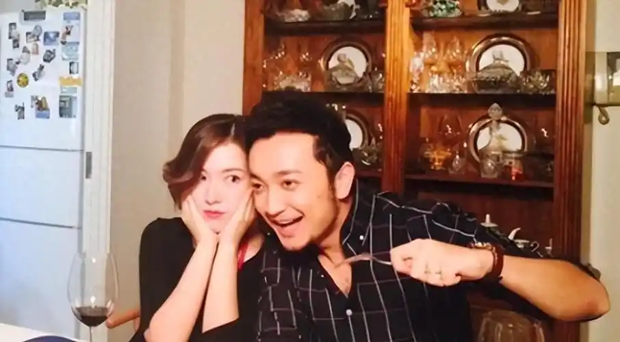 回顾尼格买提娶帕夏古丽结婚9年没生孩子风光背后有泪水