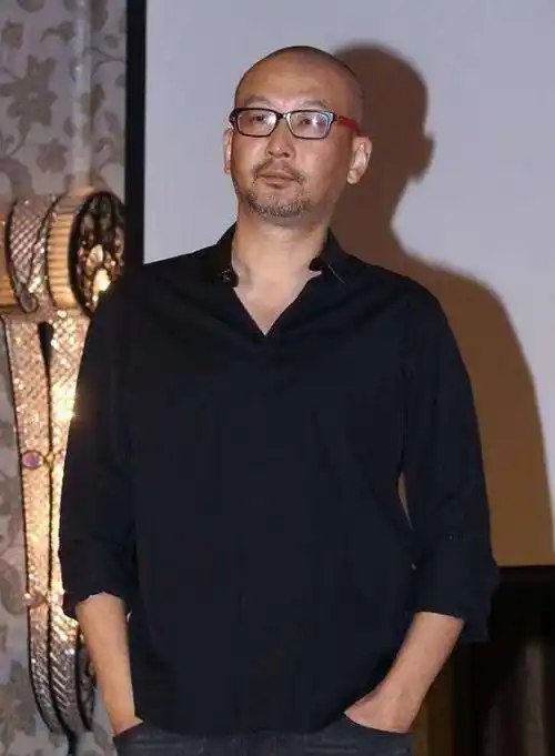 "无情"的管虎:宠了女明星5年,却娶了她闺蜜,多年后说出原因