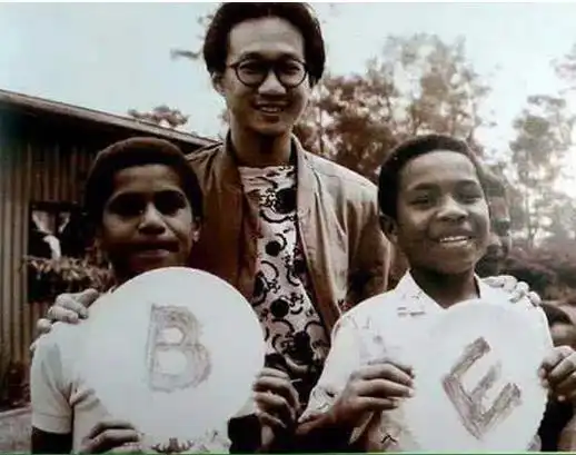 图beyond非洲演唱会以爱之名呼唤和平