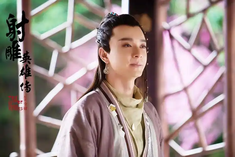 新版《射雕英雄传》中,刘智扬饰演的白驼山少主欧阳克外形俊朗,风流