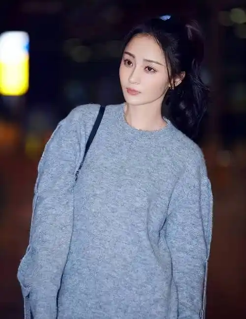 姚笛自甘堕落?曾经把爱错付文章被众人唾弃,如今屡传与异性约会_马伊