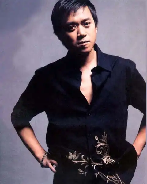 范冰冰做客《静距离》 否认王学兵是恋人(图)