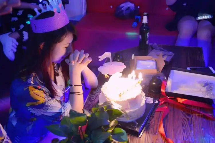 这里有最新创意生日派对嗨!昆明呈贡大学城