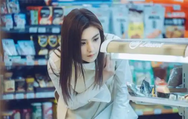 赵茜(中国内地女演员,模特)_石塘网