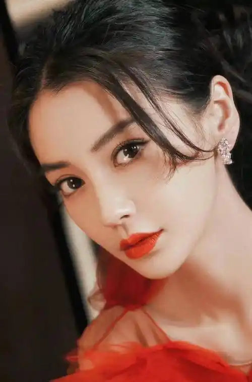 "狐狸眼"有多美?这8位女星的眼睛告诉你,什么叫媚骨天成