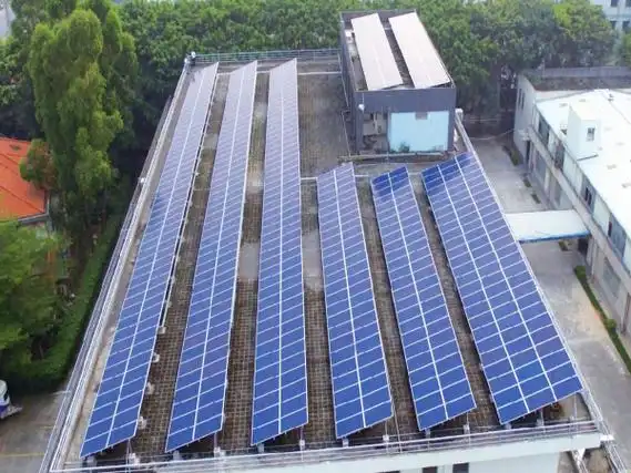 c槽钢水泥墩光伏发电