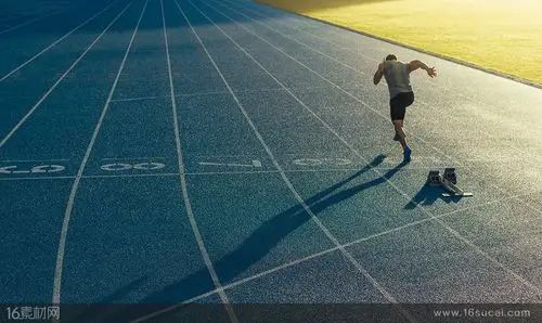 正在准备起跑的人物高清素材