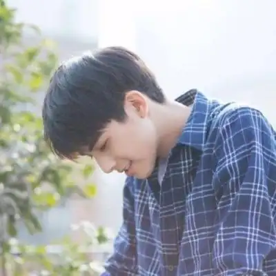 阳光帅气小清新的qq男生头像吊儿郎当的小生活