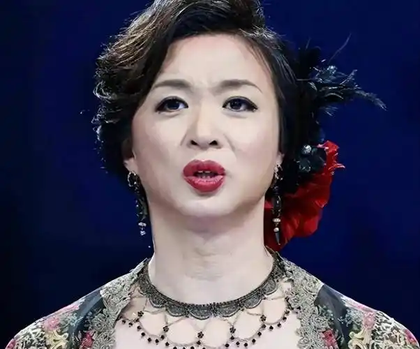 55岁金星:做女人"后遗症"日渐严重,令丈夫汉斯有苦说不出_维纳斯_爱情