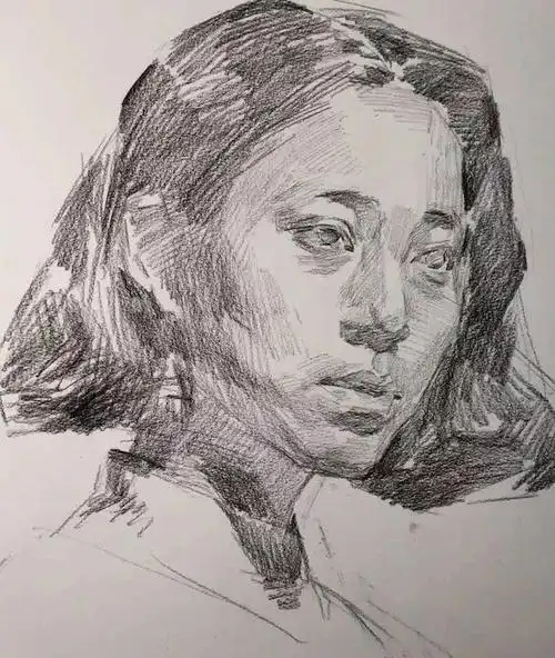 素描教学|朱传奇教你画有蓬松短发的女青年素描头像 - 艺考查查