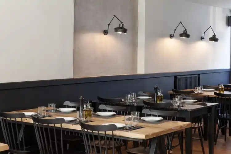 餐饮空间,探店,意式餐厅设计,国外餐厅设计,地中海风情餐厅