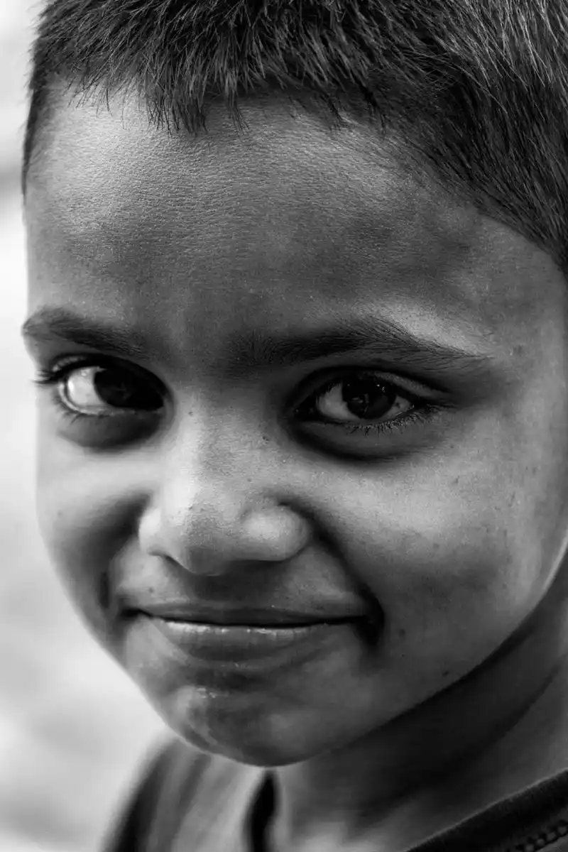 清澈的眼睛,治愈的微笑.#摄影作品 #原创作品 #我用摄影看 - 抖音