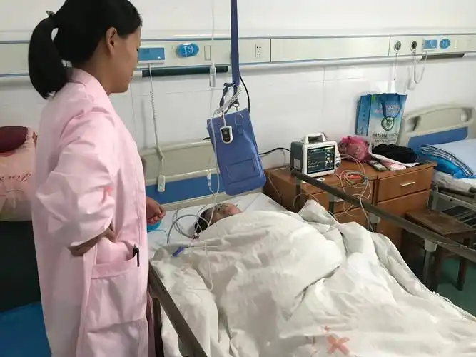 历经一小时,手术顺利结束!术后病人安返病房!