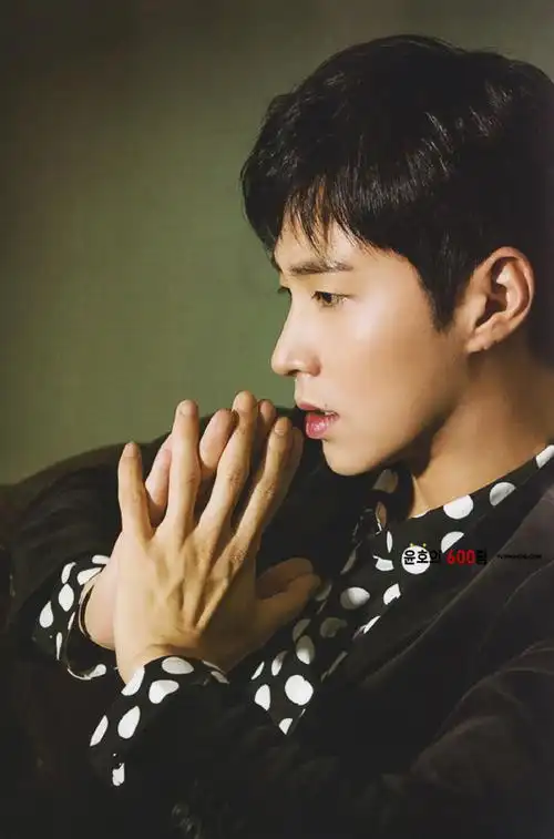 郑允浩##东方神起