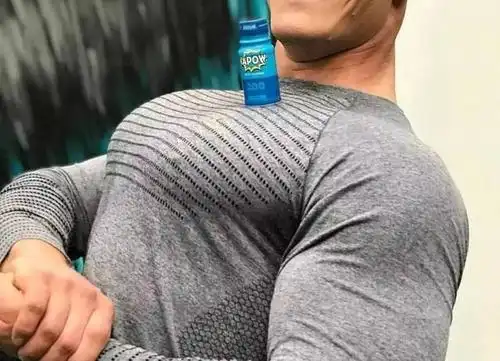 男人的胸比女人还大,是什么样的体验?