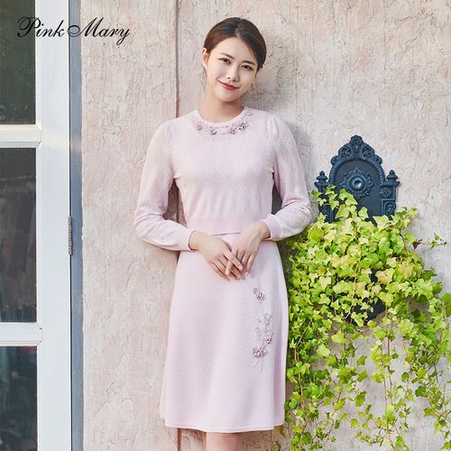 女装/女士精品连衣裙更新时间:2022年02月10日粉红玛丽2022春季新款