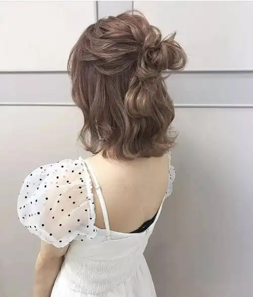 冬天你就差一款"丸子烫"|减龄|烫发|丸子头|发型|短发_网易订阅