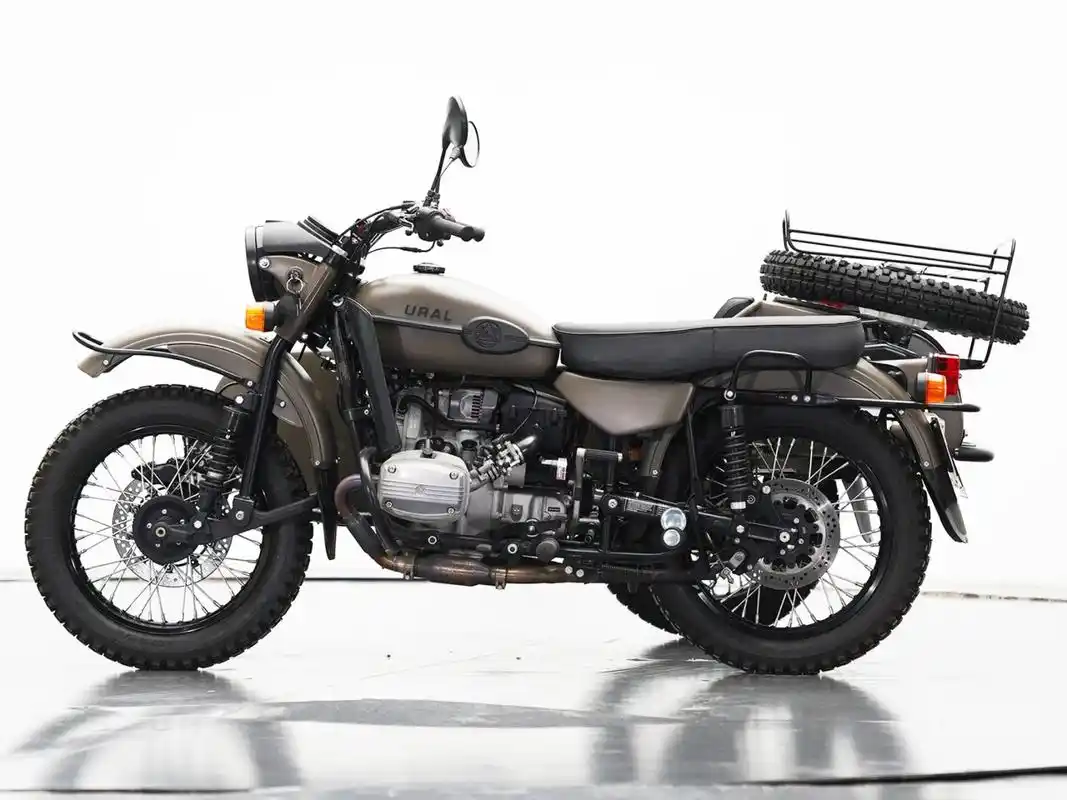 乌拉尔,地标最强边三轮,乌拉040404 2022年战斗民族,京a乌拉尔