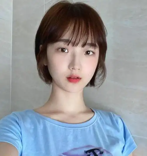 河北一中学要求女生剪短头发,校方:短发会招惹很多麻烦