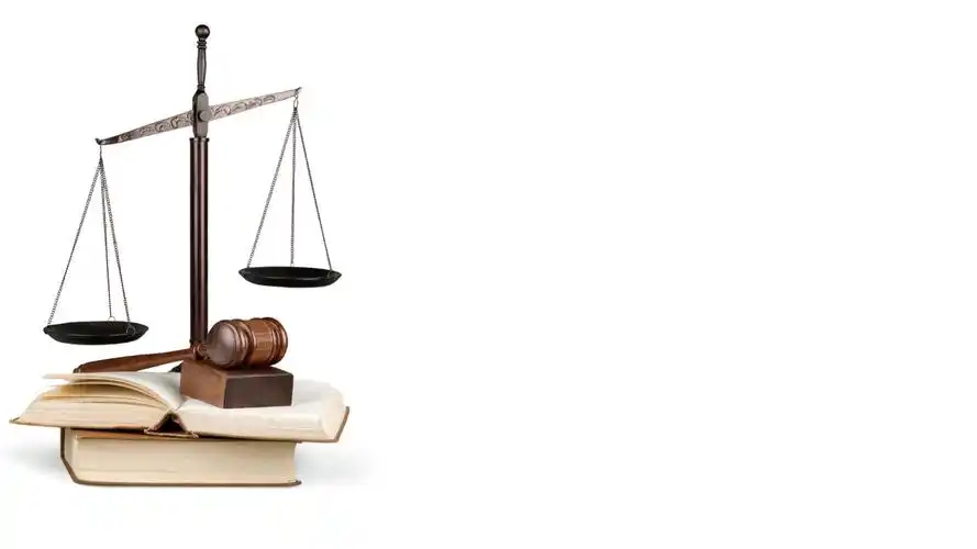 天平木槌背景的法律援助ppt模板