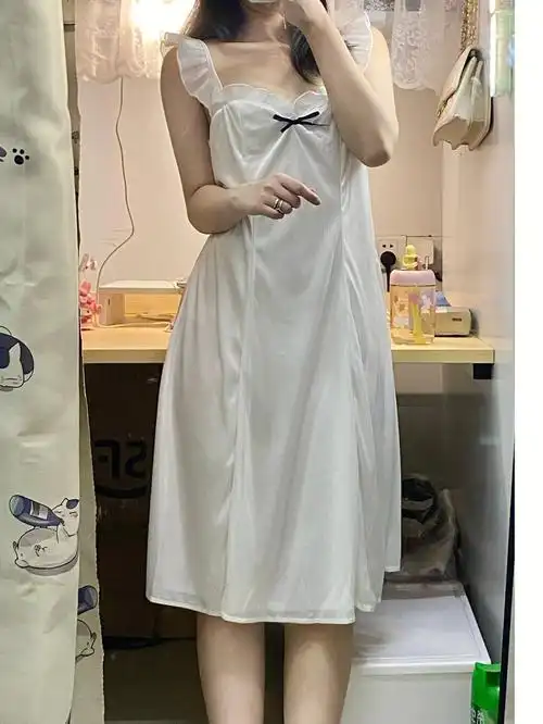 睡袍分享精致女孩睡觉穿搭两位数法式睡裙