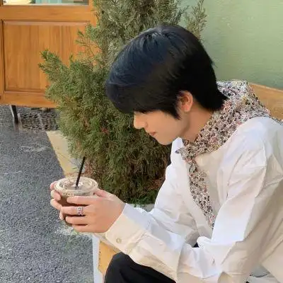 头像成熟男稳重高清大气超酷男生微信个性真人头像图片