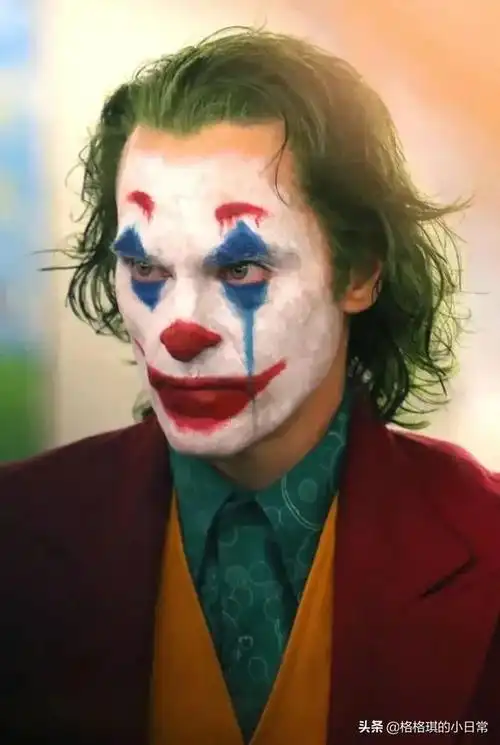 小丑为什么能火起来小丑强颜欢笑图片头像