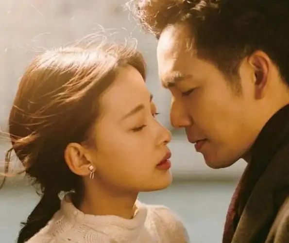 《凉生,我们可不可以不忧伤》钟汉良和孙怡的吻戏浪漫唯美超甜!