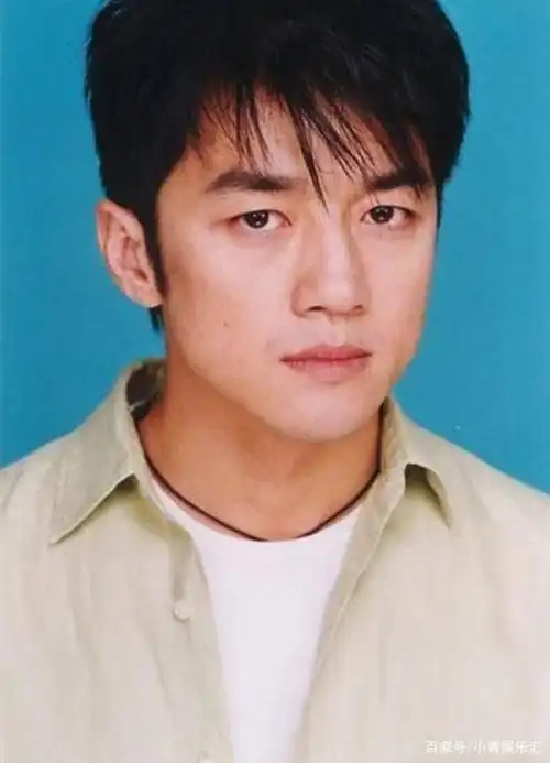 男主耍大牌女主角拒演,剧组损失超百万,张纪中:想大耳刮子扇他