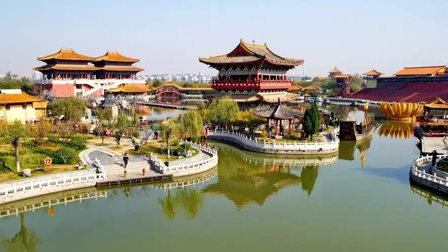 在开封清明上河园闲逛,简单2日游记攻略 | 火和旅行