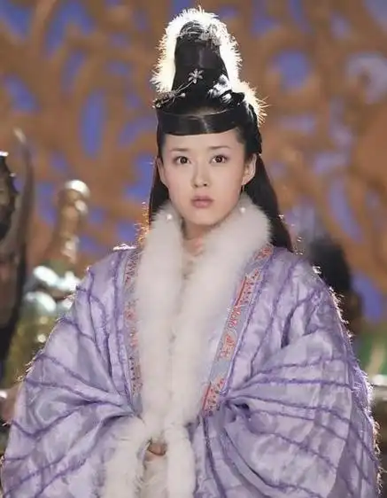 最美嫦娥颜丹晨44岁生子家庭和事业双丰收