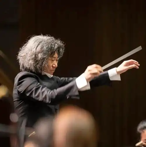 早鸟折扣仅剩2天走近彭家鹏抢先听江河湖海颂交响音乐会