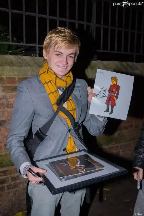 杰克·格里森 jack gleeson的图片