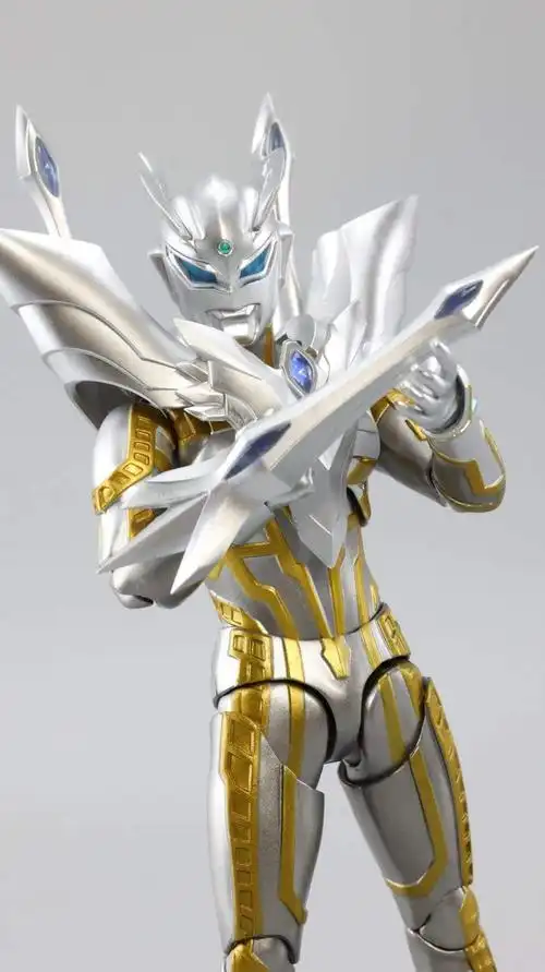 shf终极赛罗闪耀型开箱简评