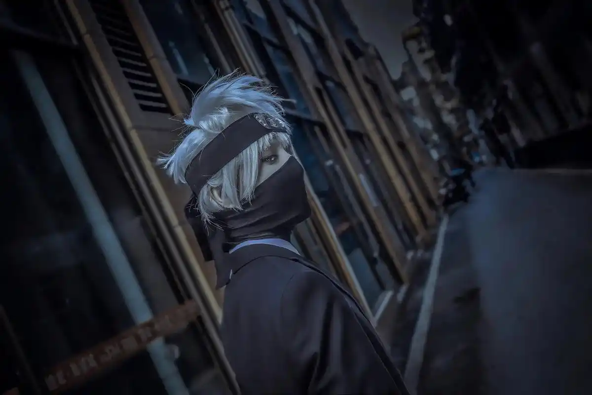 火影忍者旗木卡卡西【西装版】这套是和以前的朋友18年的时候拍 - 抖