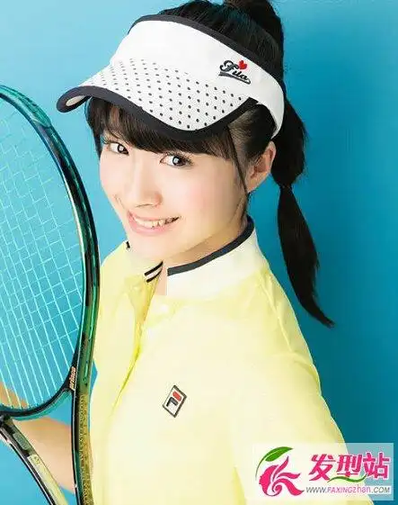 不打结分段马尾辫教程 最适合运动健身的发型扎法