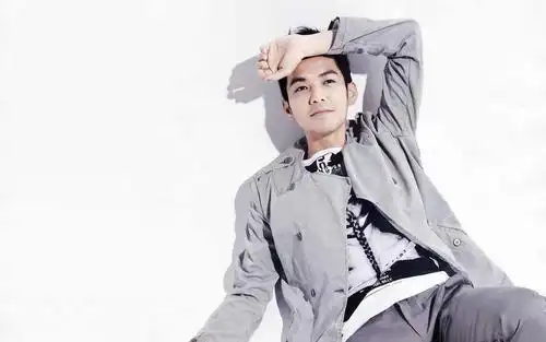 帅气型男钟汉良