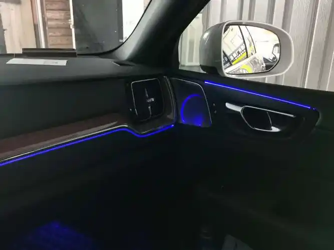 沃尔沃xc60升级全车64色氛围灯青岛-乐尚影音专业改装氛围灯_手机搜狐