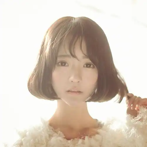 萌娘yurisa短发造型盘点 俏皮可爱惑人心【组图】 (12)