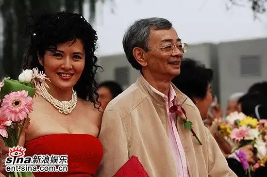 图文:金鸡百花电影节百花大道--田岷与吴贻弓