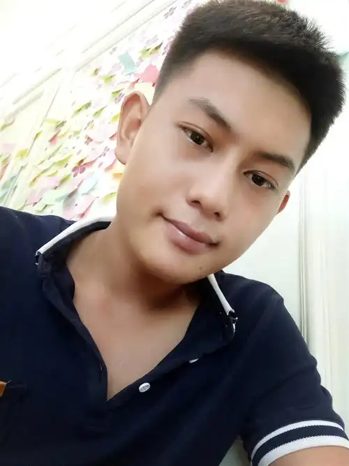 【帅男秀场】黄嘉洲22岁巨蟹座建材