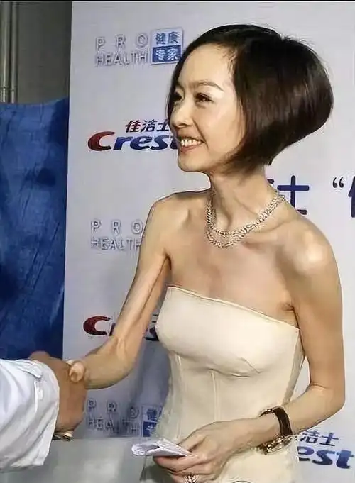 周一围自曝上《演员的诞生》一晚上瘦8斤,鲁豫的眼神亮了!