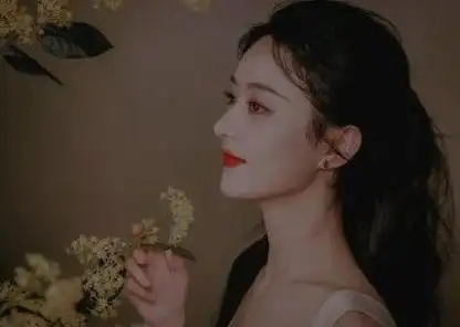 赵丽颖1v5昆仑饭店实锤照片 赵丽颖1v5昆仑饭店都是谁_多特软件资讯