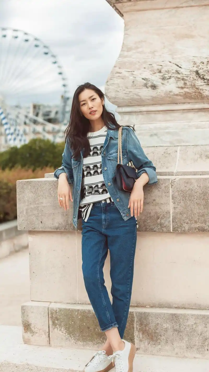 超模刘雯最美的7张街拍照,酷和美都刚刚好!