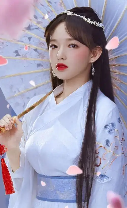 原创程潇有多适合演古装剧?当她穿上古装的那一刻,网友:最美杨贵妃